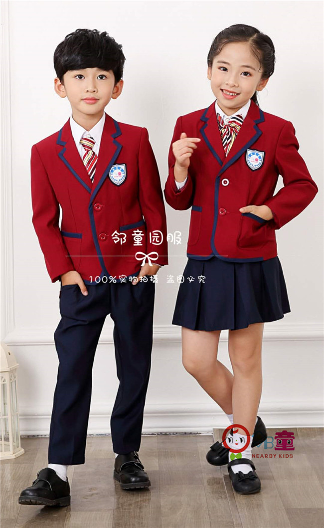 幼儿园园服的款式选购